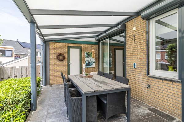 Foto - Te koop: Instapklaar gemoderniseerd vrijstaand woonhuis met 188 m2 wonen in Bocholtz